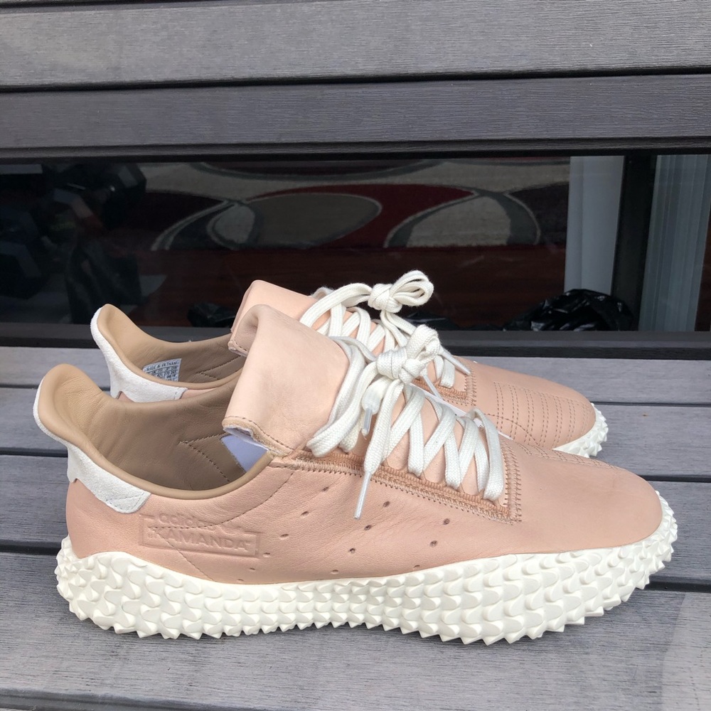 New ADIDAS Size 9 Kamanda St Pale Nude Shoes